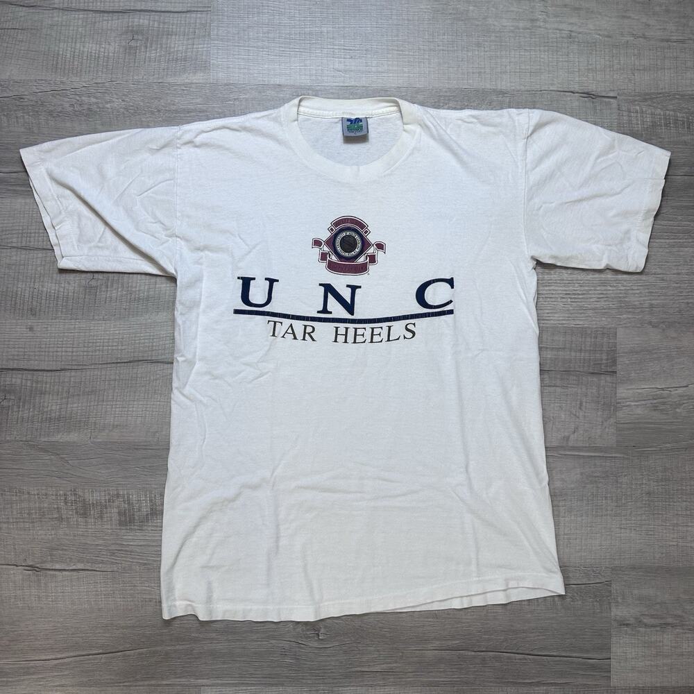 Vintage 90s UNC North Carolina Tar Heels T-Shirt White Distressed Adult Large